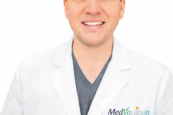 Dr. Alejandro Arreola Cruz
