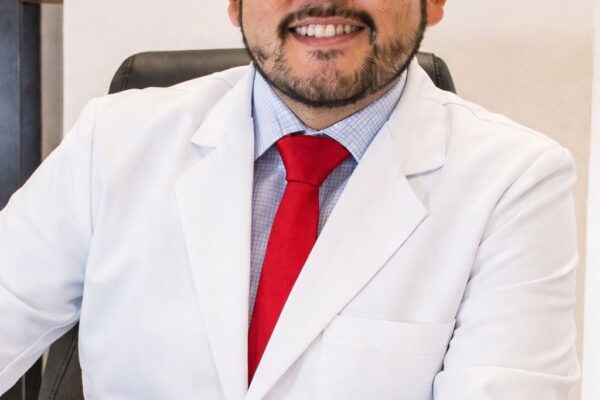 Dr. José Andrés Cárdenas