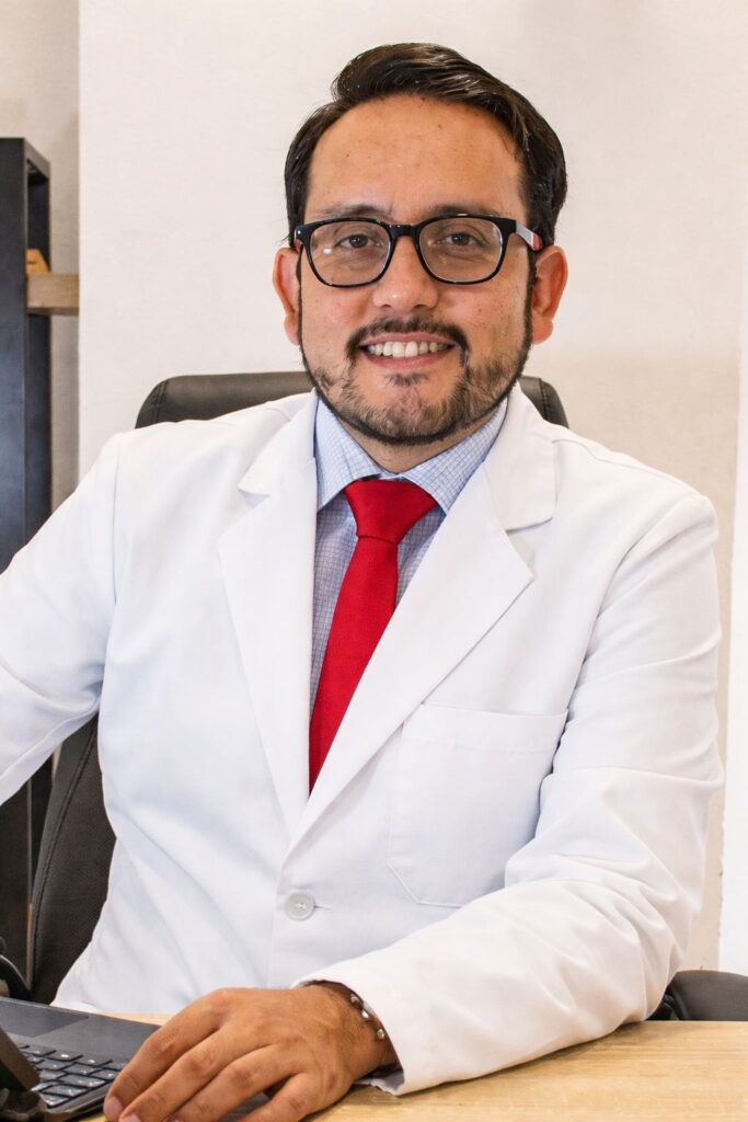 Dr. José Andrés Cárdenas