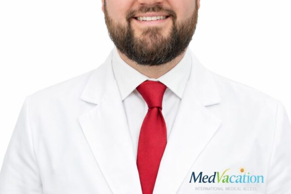Dr. Carlos Omar Zúñiga